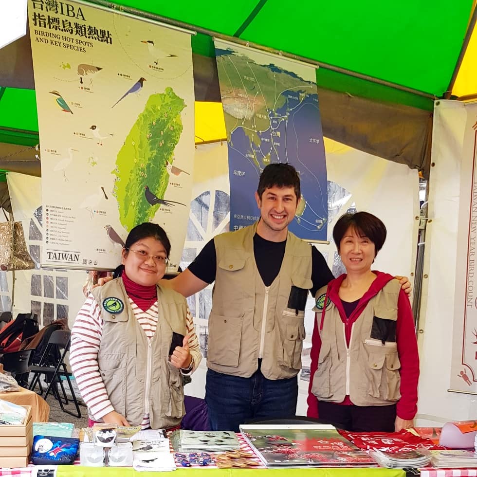 Scott Pursner during an outreach activity with co workers Bella Chiou and Sandy Lin